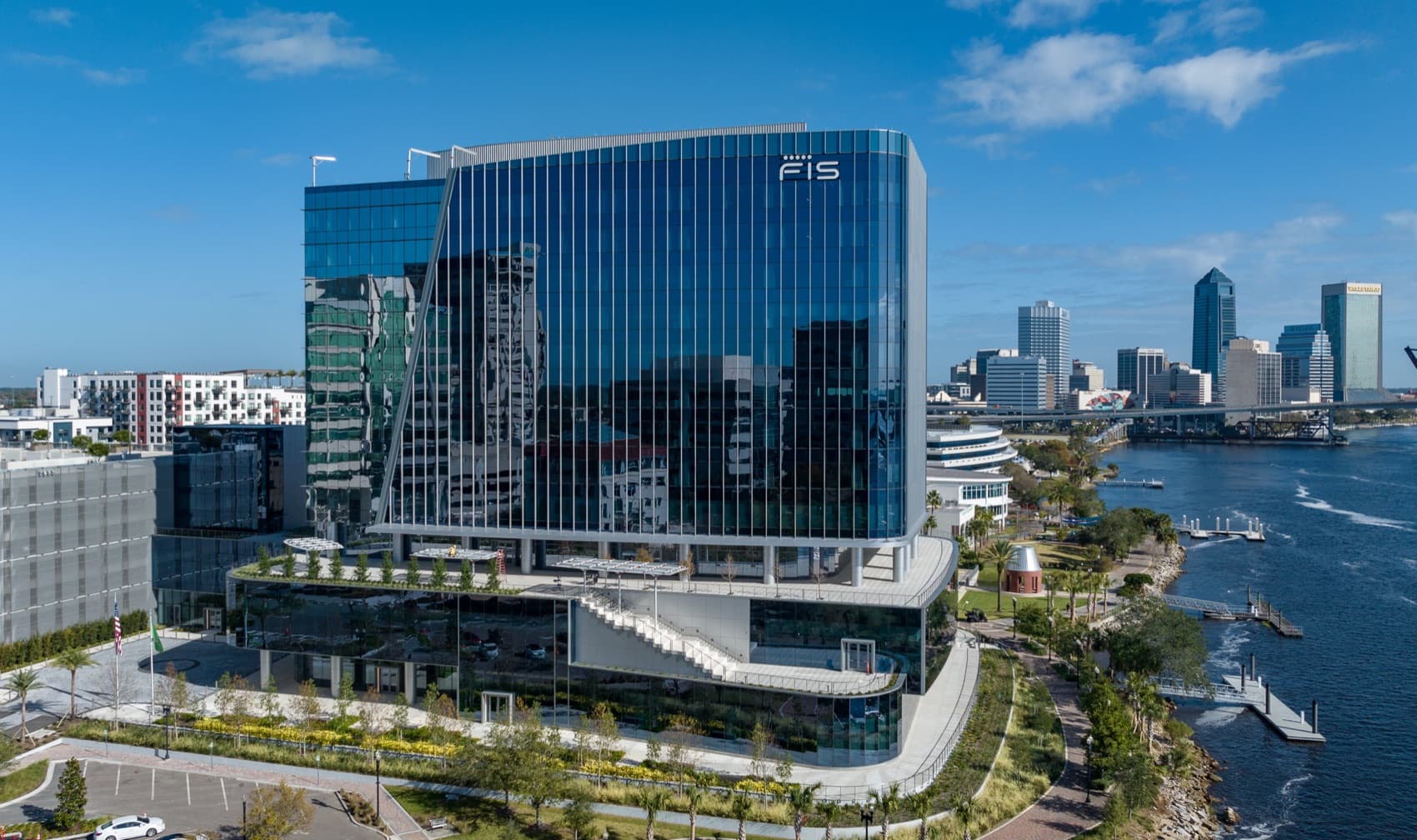 FIS World Headquarters — 12-story glass tower on the St. Johns River, Jacksonville, FL